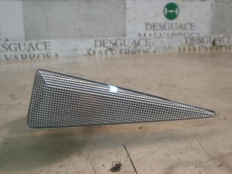 Recambio de piloto lateral derecho para renault scenic ii confort authentique referencia OEM IAM   