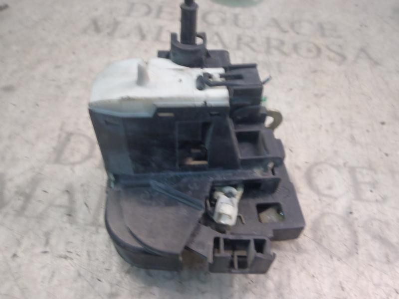 Recambio de cerradura puerta delantera derecha para renault clio ii fase ii (b/cb0) authentique referencia OEM IAM   