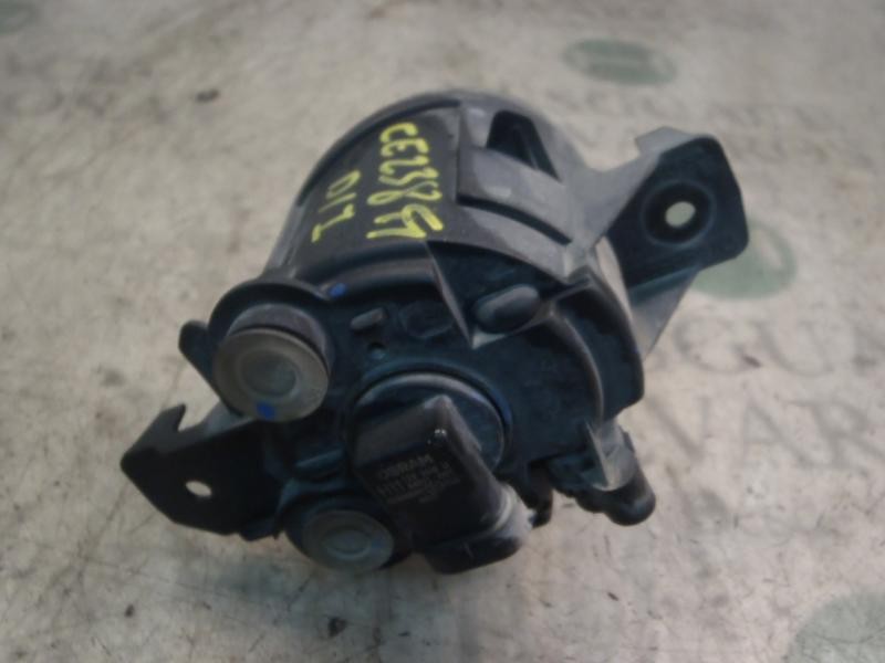 Recambio de faro antiniebla izquierdo para renault clio ii fase ii (b/cb0) authentique referencia OEM IAM   