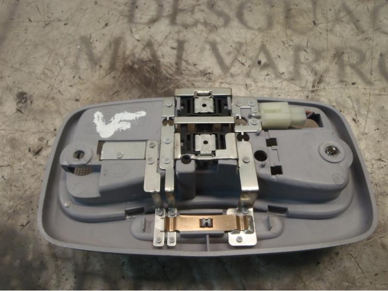 Recambio de piloto interior para kia picanto 1.1 lx referencia OEM IAM   