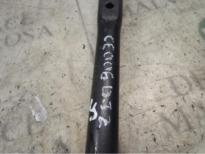 Recambio de brazo suspension superior delantero izquierdo para kia carnival ii 2.9 cdri ex referencia OEM IAM   