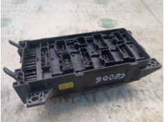 Recambio de caja reles / fusibles para kia carnival ii 2.9 cdri ex referencia OEM IAM    2