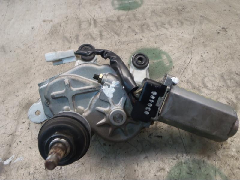 Recambio de motor limpia trasero para kia carnival ii 2.9 cdri ex referencia OEM IAM   