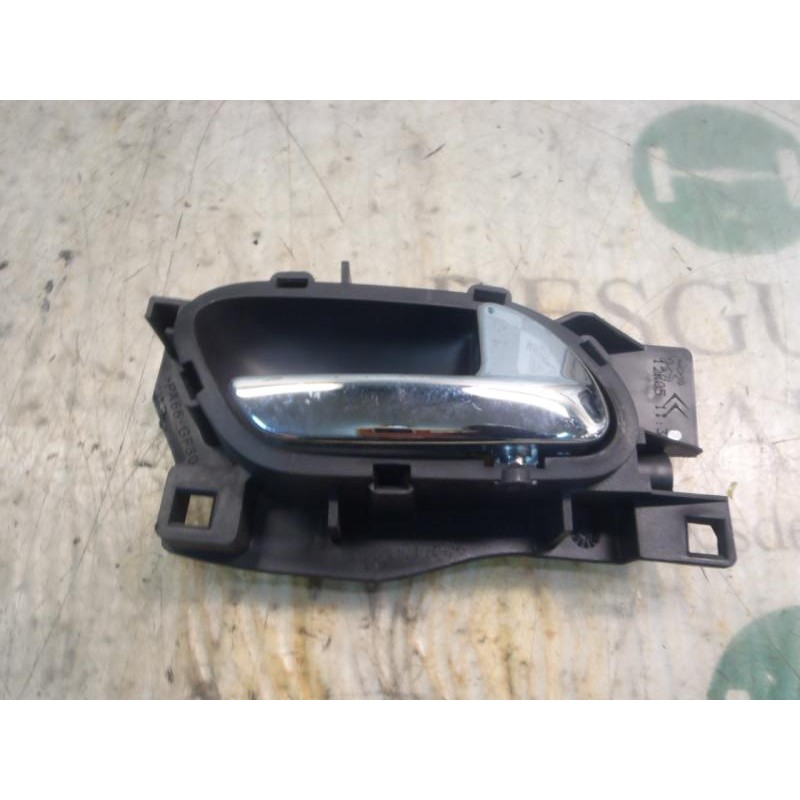 Recambio de maneta interior delantera derecha para peugeot 407 st confort referencia OEM IAM   