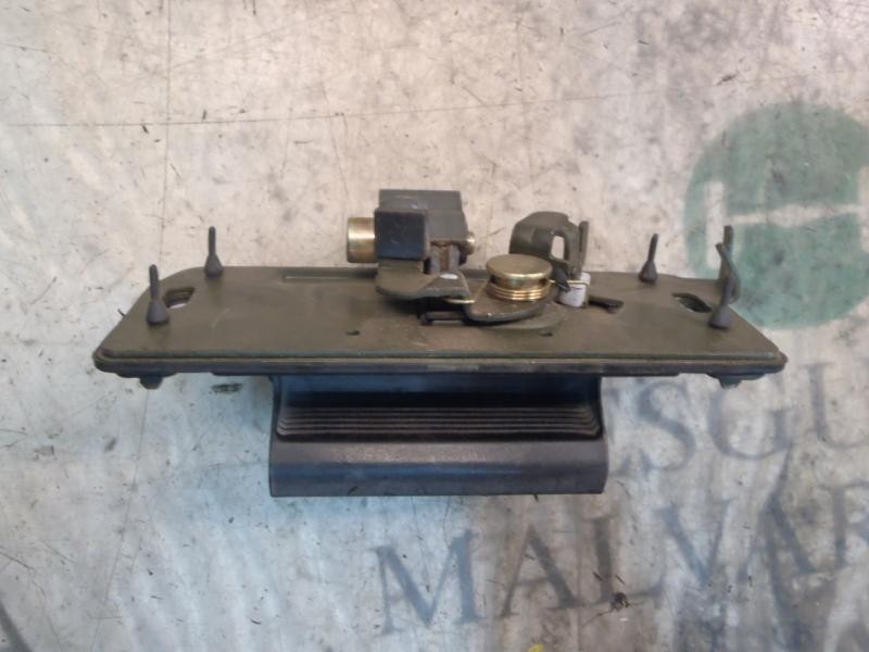 Recambio de maneta porton para nissan almera tino (v10m) acenta referencia OEM IAM   