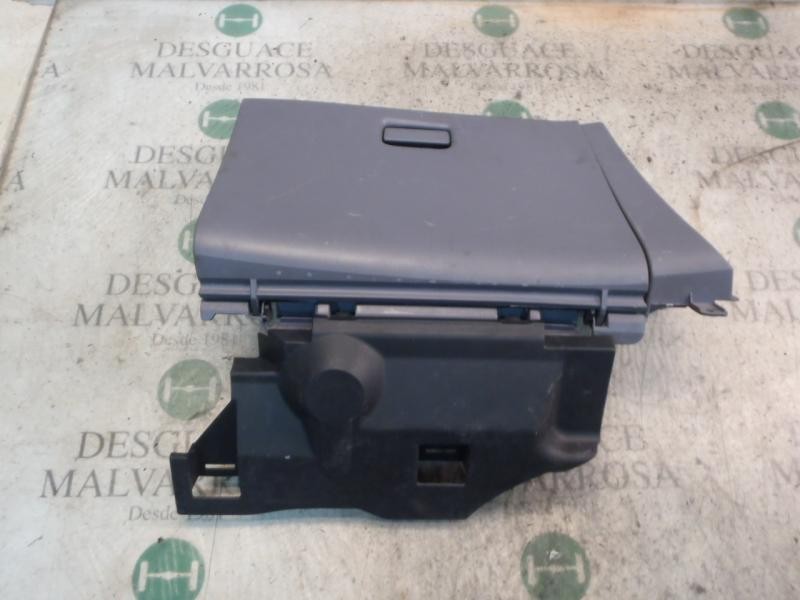 Recambio de guantera para nissan almera tino (v10m) acenta referencia OEM IAM   
