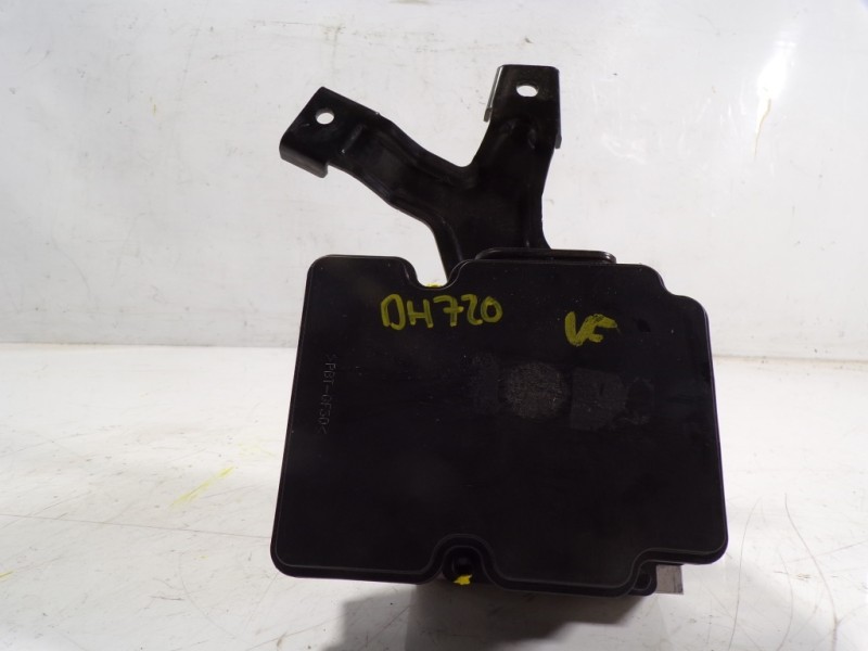 Recambio de abs para hyundai i20 1.1 crdi cat referencia OEM IAM 58920C8350 6158945200 C858930650
