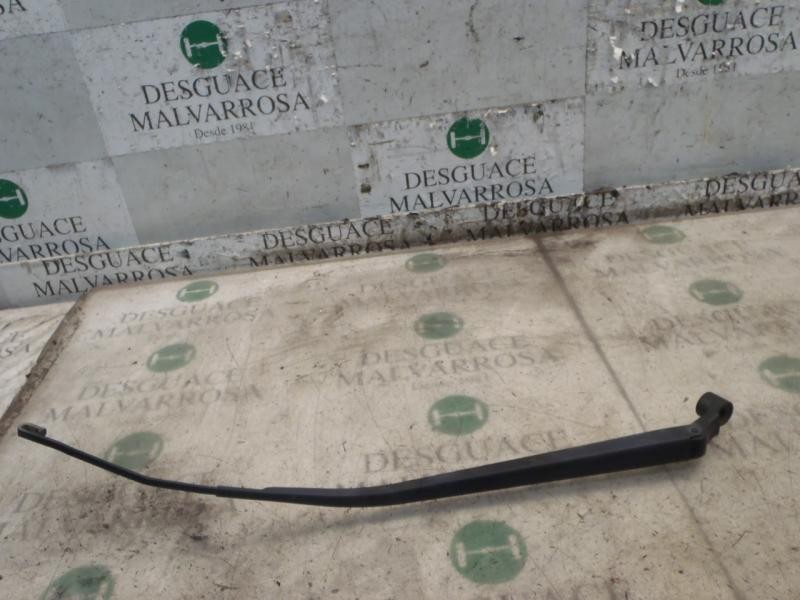 Recambio de brazo limpia delantero derecho para chevrolet tacuma se referencia OEM IAM   