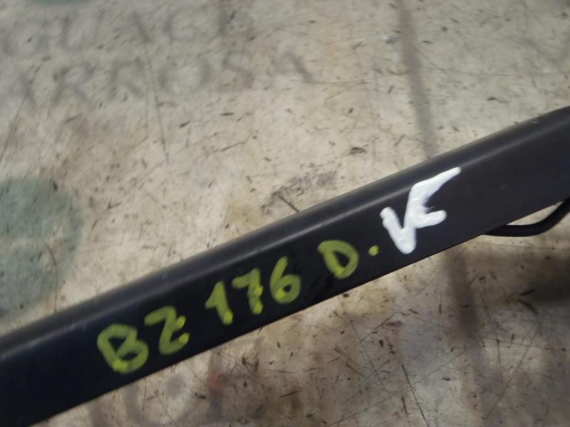 Recambio de brazo limpia delantero derecho para chevrolet tacuma se referencia OEM IAM   