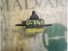 Recambio de mando elevalunas trasero izquierdo para chrysler voyager (rg) 2.5 crd se referencia OEM IAM    2