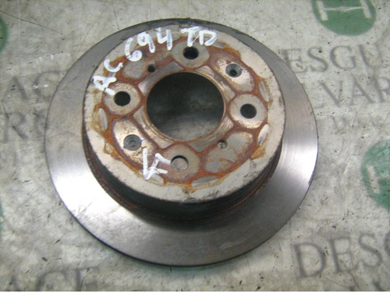 Recambio de disco freno trasero para honda jazz (gd1/5) 1.4 ls referencia OEM IAM   