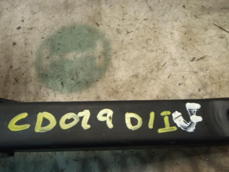 Recambio de brazo limpia delantero izquierdo para ford focus berlina (cap) ambiente (d) referencia OEM IAM   