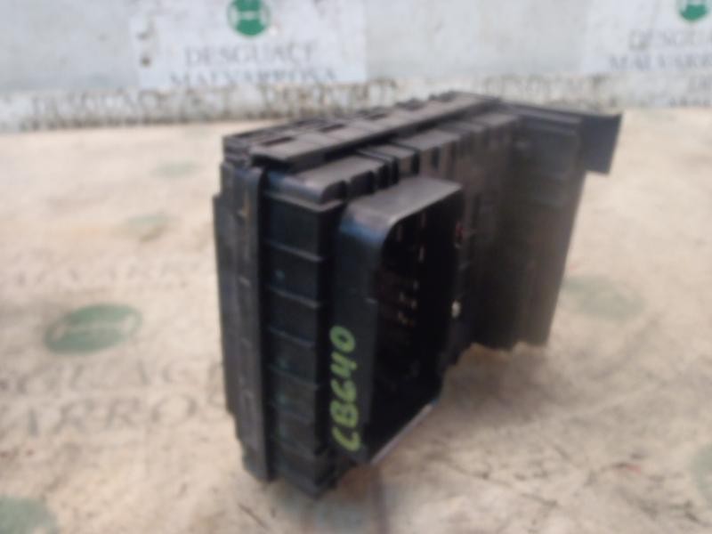 Recambio de caja reles / fusibles para seat altea xl (5p5) family referencia OEM IAM 000937125  