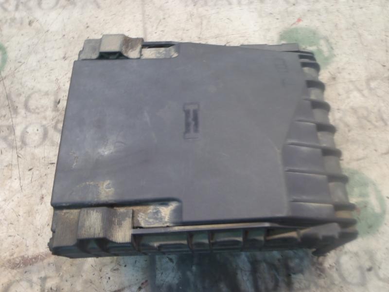 Recambio de caja reles / fusibles para seat altea xl (5p5) family referencia OEM IAM 000937125  