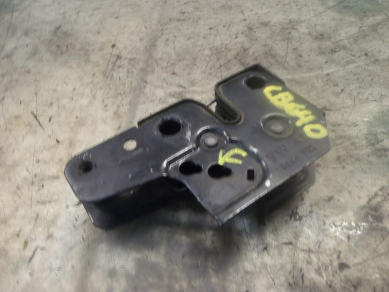 Recambio de cerradura capot para seat altea xl (5p5) family referencia OEM IAM 5P0823509E9B9  