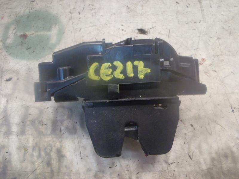 Recambio de cerradura maletero / porton para peugeot 308 confort referencia OEM IAM 8719G7  