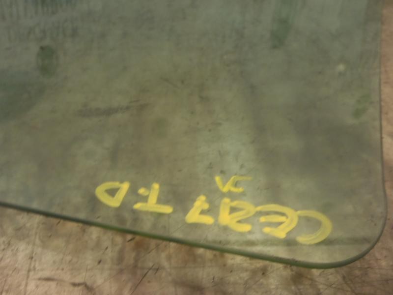 Recambio de cristal puerta trasero derecho para peugeot 308 confort referencia OEM IAM 9204P5  