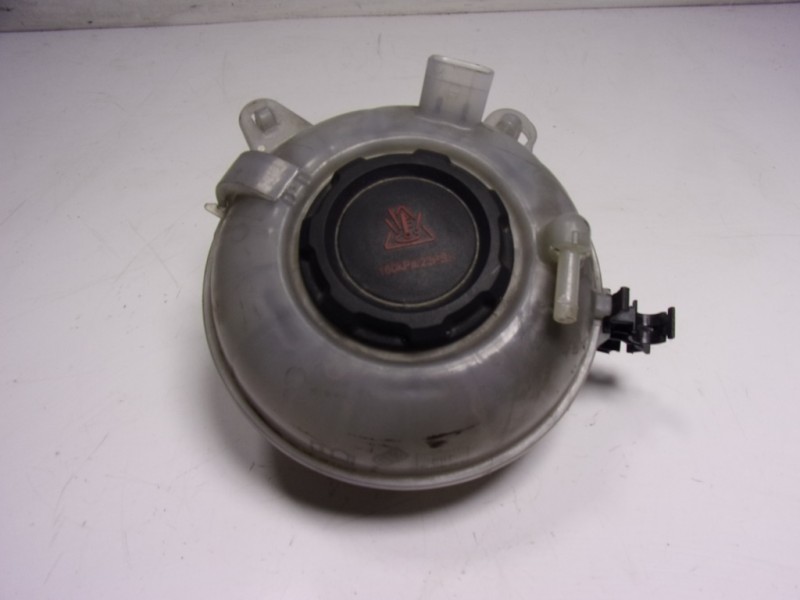 Recambio de deposito expansion para audi q2 (gab) 1.6 tdi referencia OEM IAM 5Q0121407G  