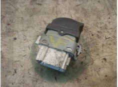 Recambio de mando elevalunas trasero izquierdo para renault scenic ii confort dynamique referencia OEM IAM    2