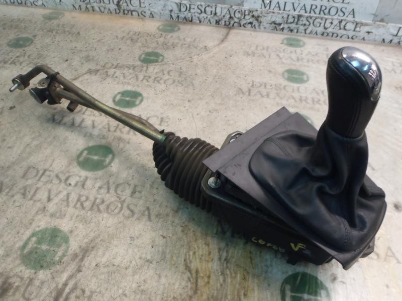 Recambio de palanca cambio para skoda superb (3u4) classic referencia OEM IAM   