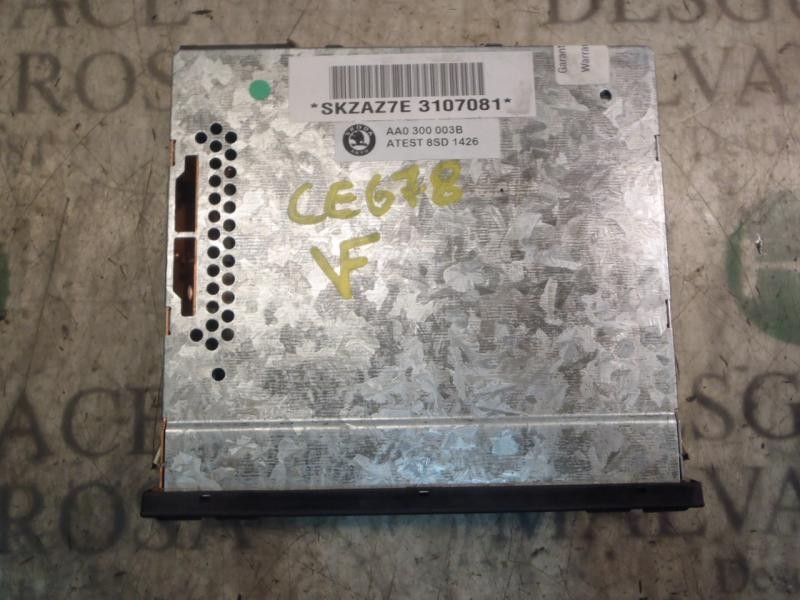 Recambio de sistema audio / radio cd para skoda superb (3u4) classic referencia OEM IAM   