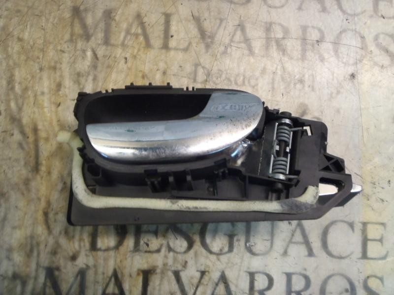 Recambio de maneta interior delantera derecha para peugeot 307 berlina (s2) x-line referencia OEM IAM   