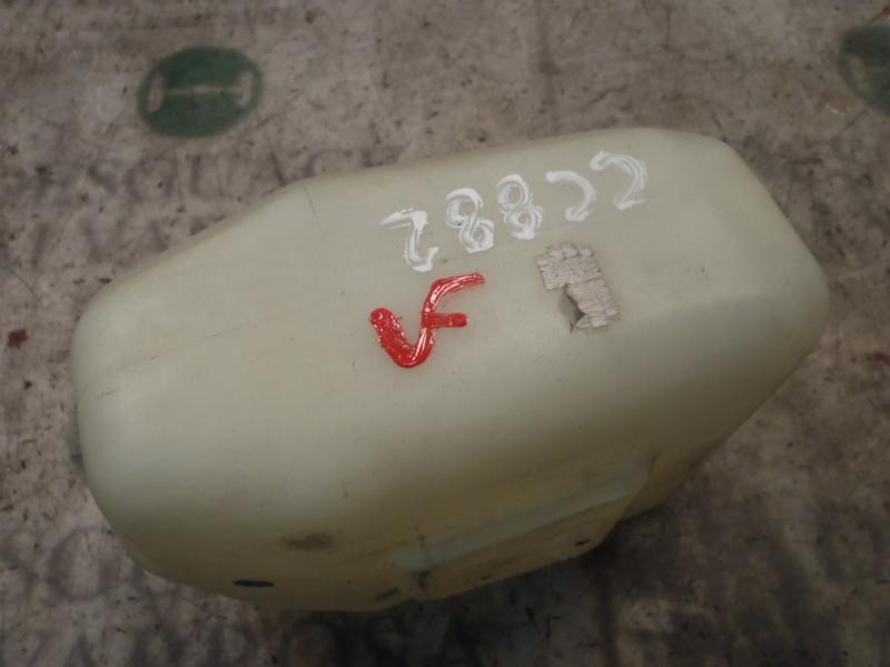 Recambio de deposito limpia para mg mg tf 135 referencia OEM IAM   