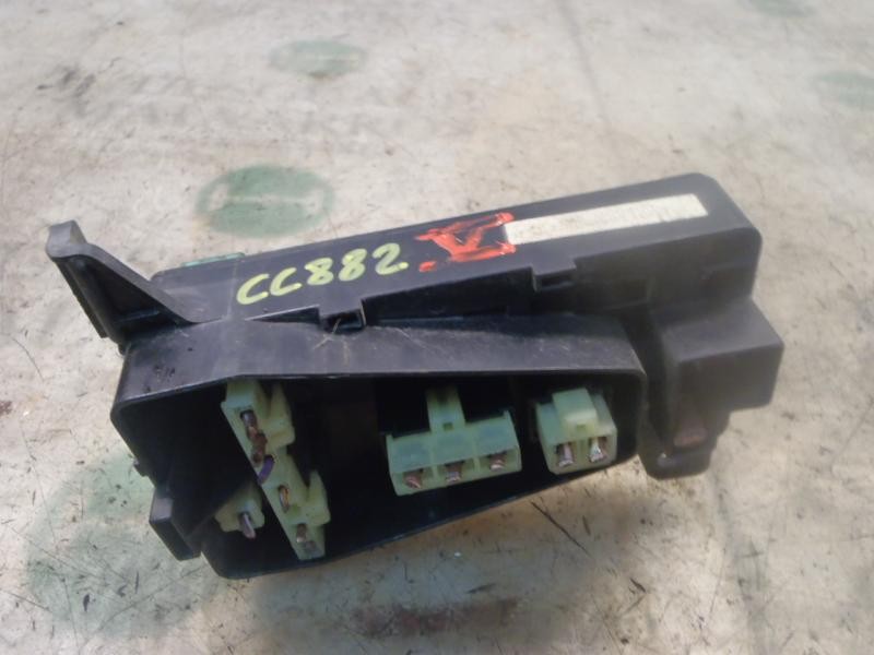 Recambio de caja reles / fusibles para mg mg tf 135 referencia OEM IAM   