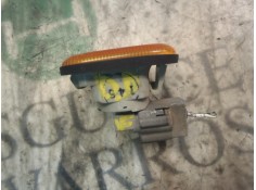 Recambio de piloto lateral derecho para toyota rav 4 (a2) 2.0 luna 4x4 referencia OEM IAM 8173117051   2