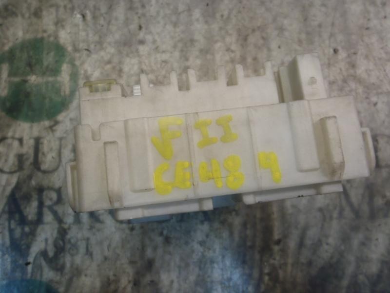 Recambio de caja reles / fusibles para toyota rav 4 (a2) 2.0 luna 4x4 referencia OEM IAM 8272142020  