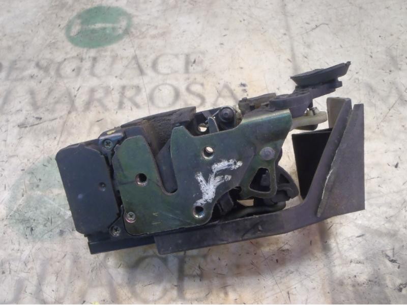 Recambio de cerradura puerta trasera izquierda para alfa romeo 156 1.9 jtd 16v distinctive referencia OEM IAM   