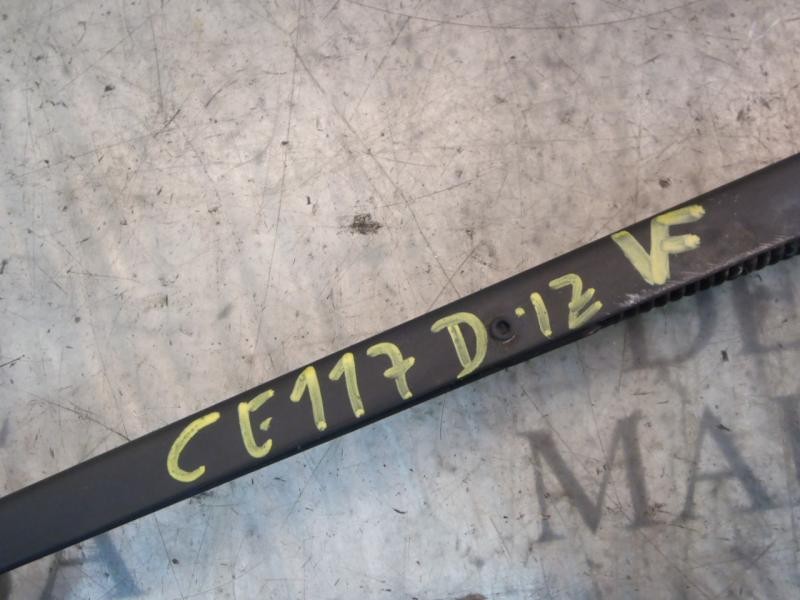 Recambio de brazo limpia delantero izquierdo para kia rio 1.4 active referencia OEM IAM 983101G000  