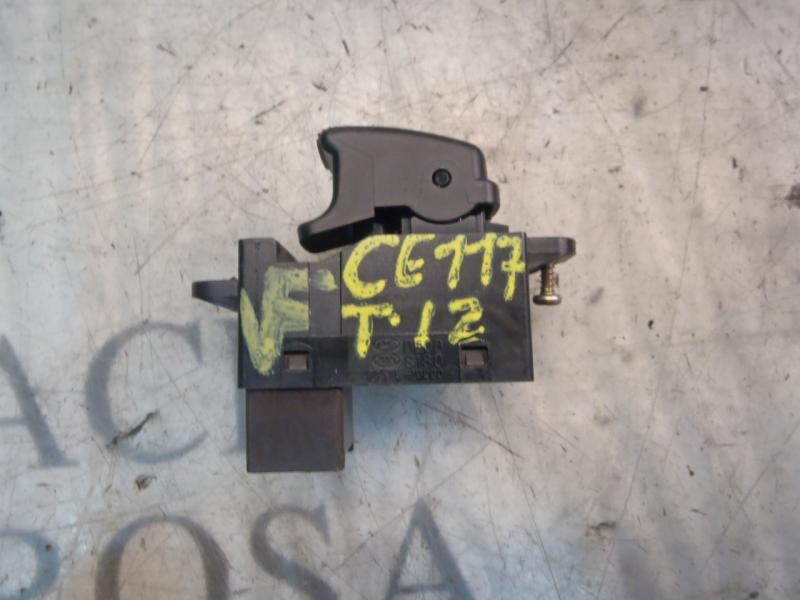 Recambio de mando elevalunas trasero izquierdo para kia rio 1.4 active referencia OEM IAM 935811G000  