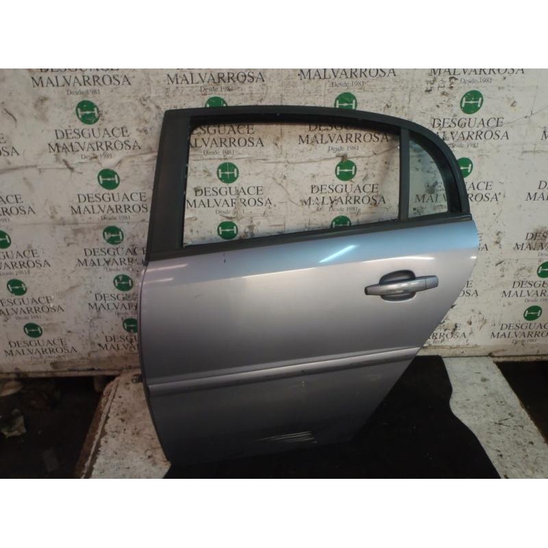 Recambio de puerta trasera izquierda para opel vectra c berlina design referencia OEM IAM   