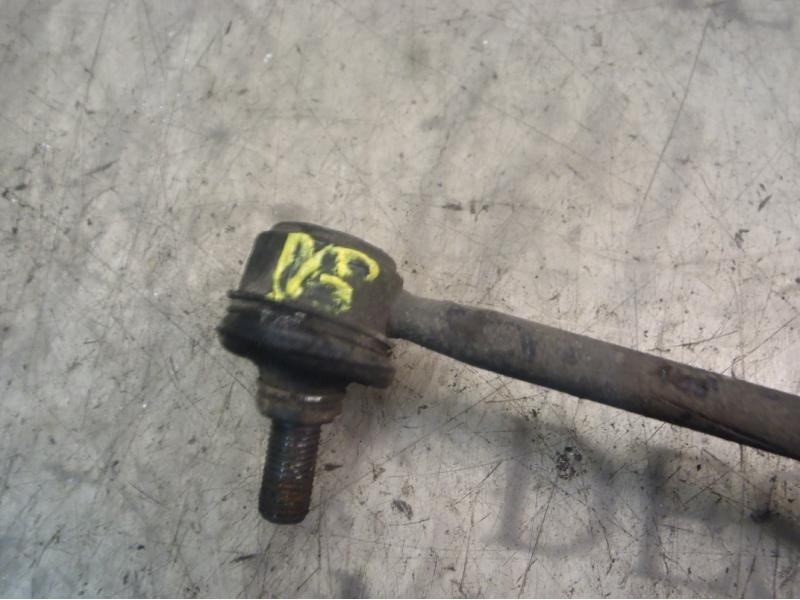 Recambio de tirante delantero derecho para kia rio 1.4 active referencia OEM IAM 548401G000  