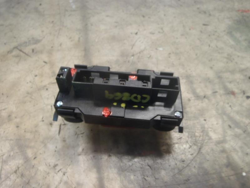 Recambio de warning para mercedes-benz clase clk (w208) coupe 230 compressor (208.347) referencia OEM IAM A2088200410  