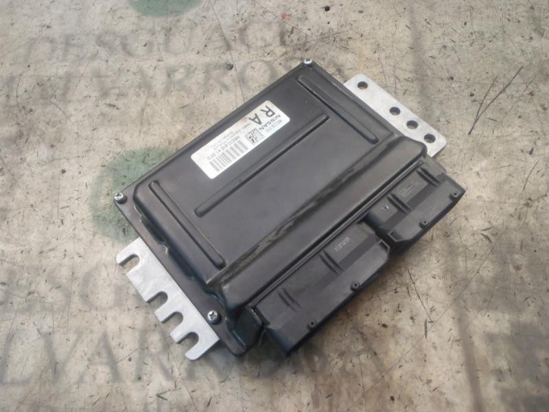 Recambio de centralita motor uce para nissan primera berlina (p12) acenta referencia OEM IAM   