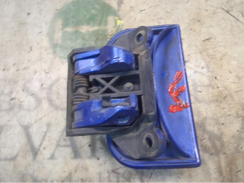 Recambio de maneta exterior delantera derecha para peugeot partner (s2) combiespace referencia OEM IAM   