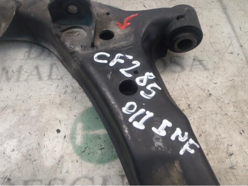Recambio de brazo suspension inferior delantero izquierdo para nissan primera berlina (p12) acenta referencia OEM IAM   