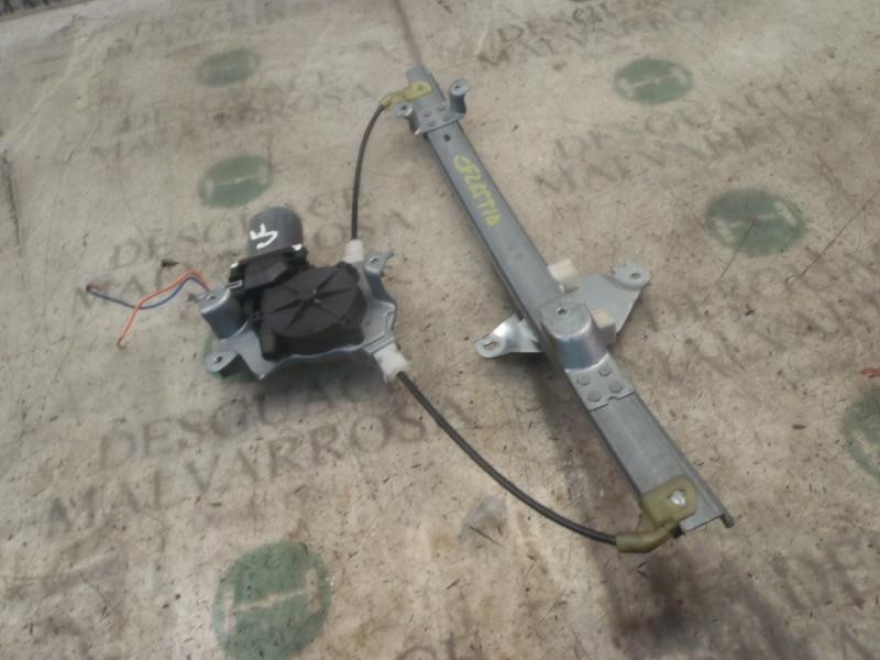 Recambio de elevalunas trasero derecho para nissan primera berlina (p12) acenta referencia OEM IAM   