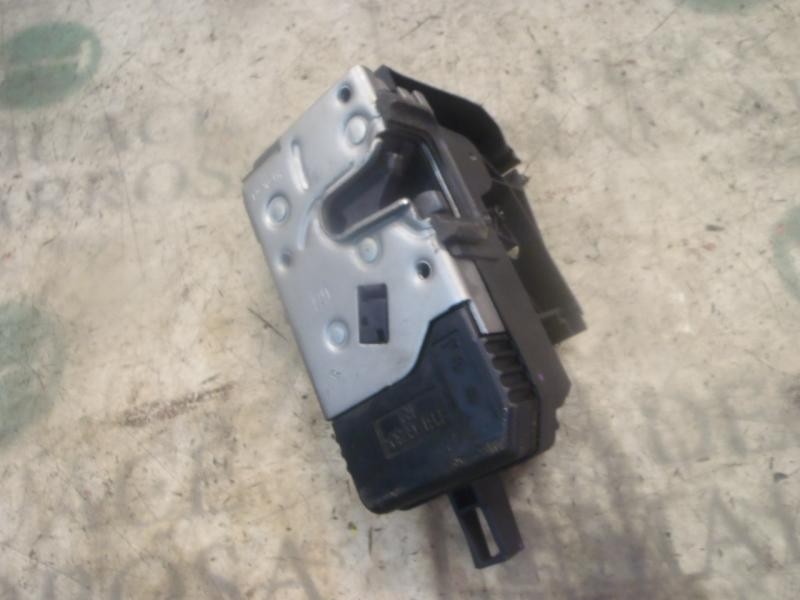 Recambio de cerradura puerta delantera derecha para opel vectra c berlina comfort referencia OEM IAM   