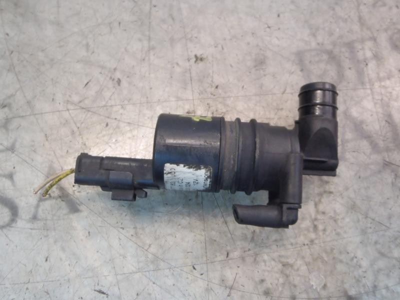 Recambio de bomba limpia para peugeot 407 sr confort referencia OEM IAM   