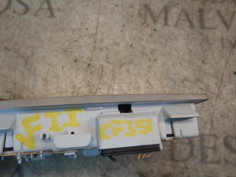 Recambio de piloto interior para opel astra j lim. 1.7 16v cdti referencia OEM IAM   