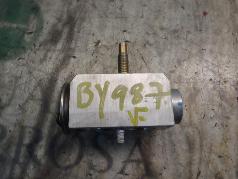 Recambio de valvula expansion para opel vectra c berlina club referencia OEM IAM   