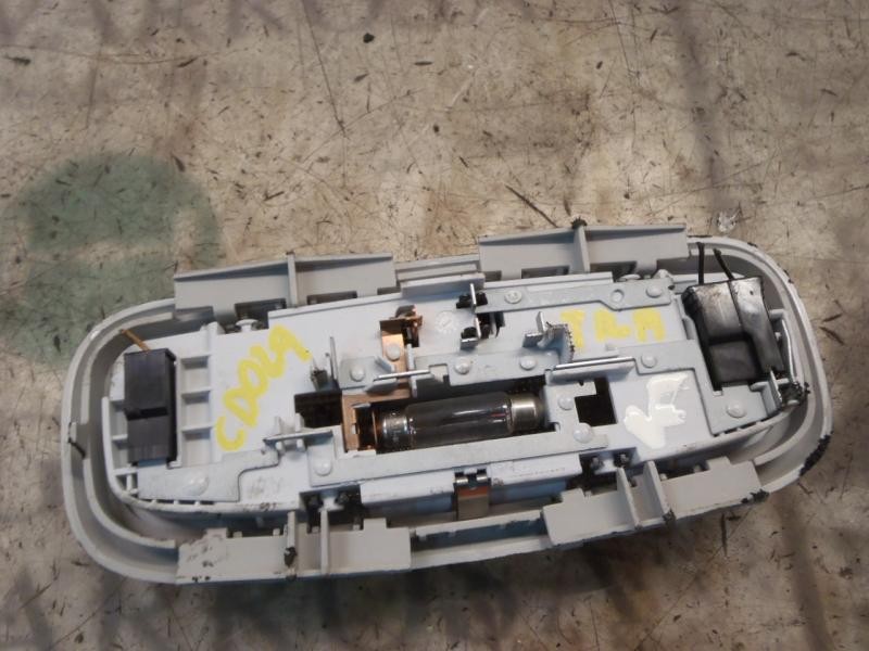 Recambio de piloto interior para ford focus berlina (cap) ambiente (d) referencia OEM IAM   