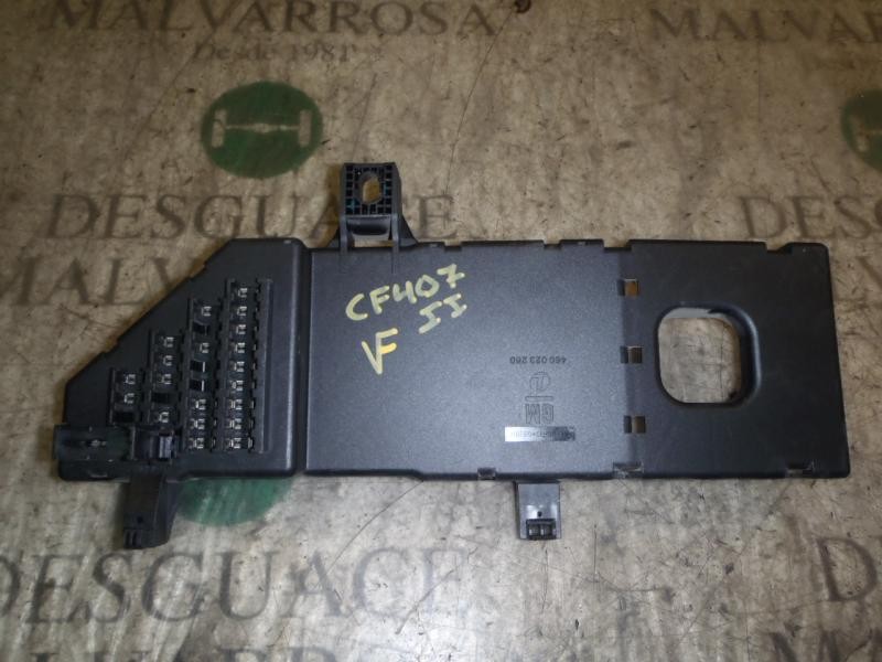 Recambio de caja reles / fusibles para opel vectra c berlina elegance referencia OEM IAM   