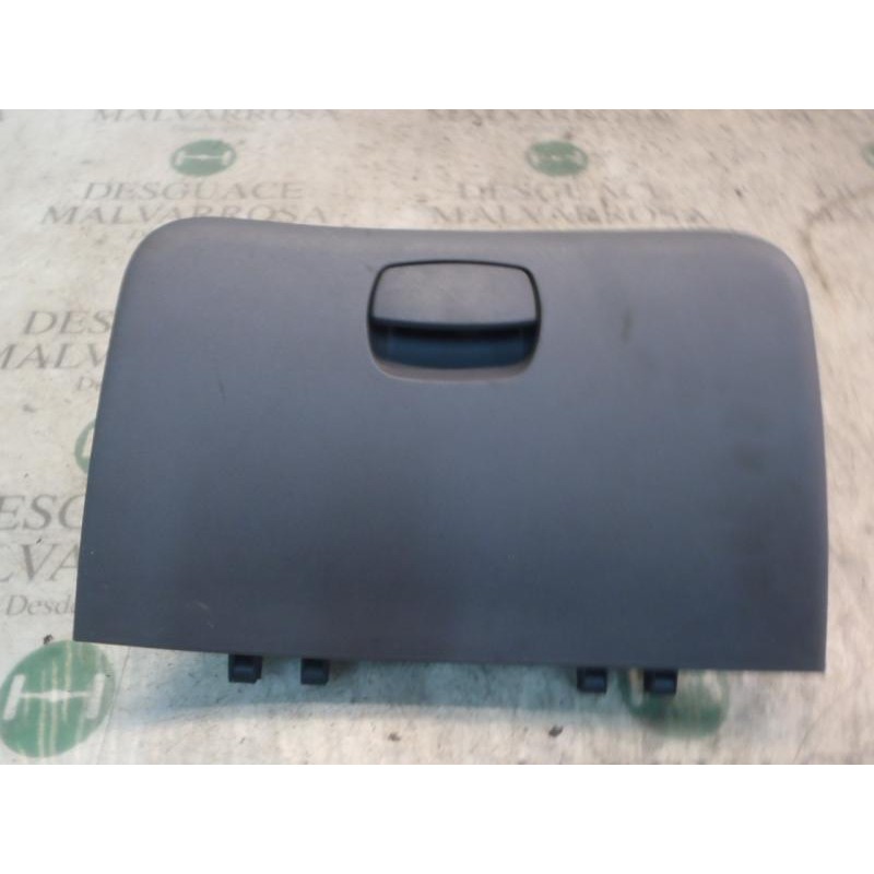 Recambio de guantera para kia rio 1.4 active referencia OEM IAM 845101G200XI  