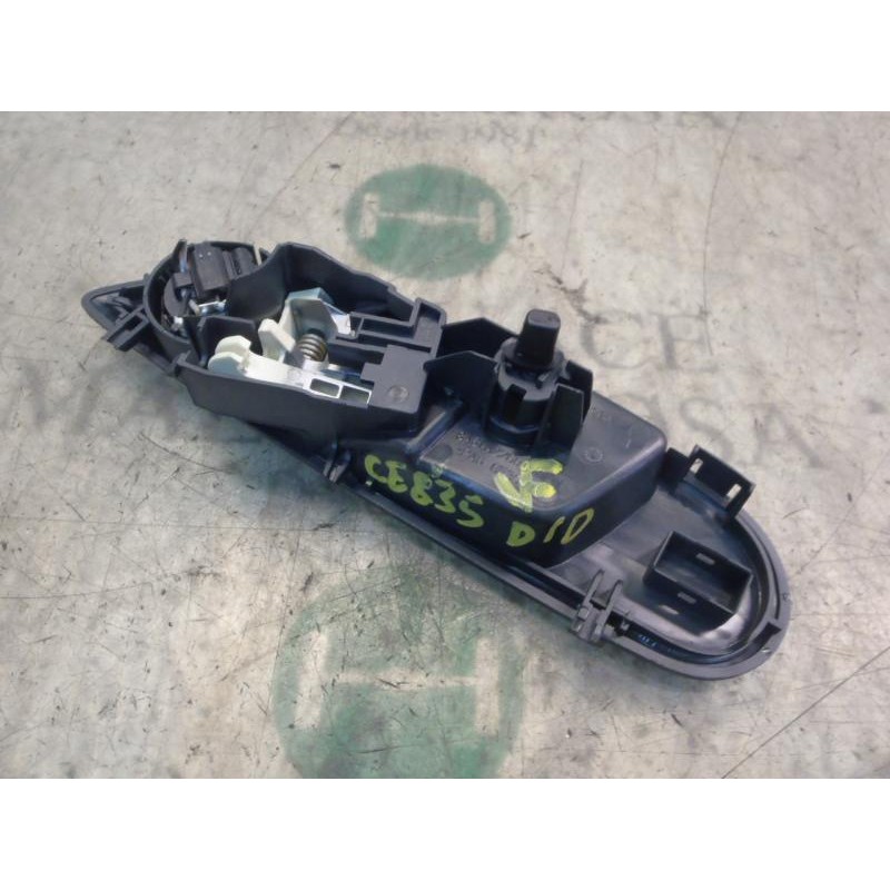 Recambio de maneta interior delantera derecha para ford fiesta (cb1) 1.4 tdci cat referencia OEM IAM   