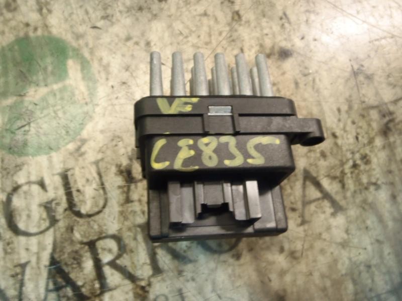 Recambio de resistencia calefaccion para ford fiesta (cb1) 1.4 tdci cat referencia OEM IAM   