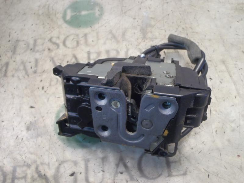 Recambio de cerradura puerta delantera derecha para renault clio iii business referencia OEM IAM   